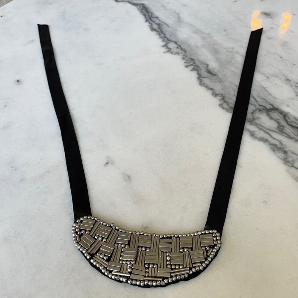 Forever 21 Black and Silver Bib Necklace/headband